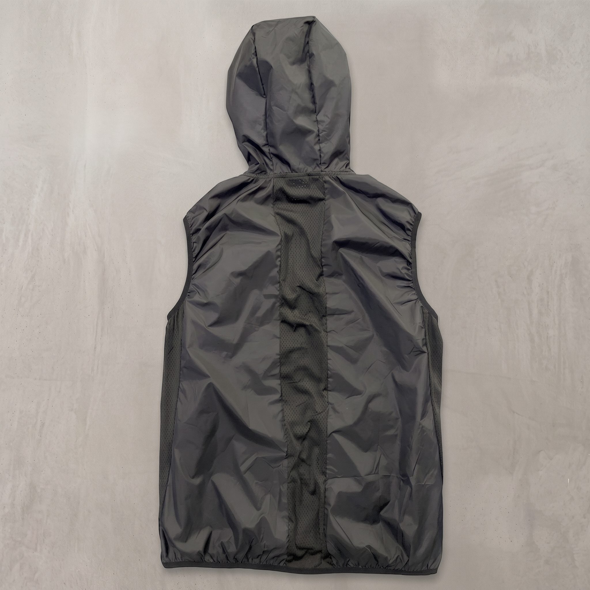 Bora — Gilet Antivento con Cappuccio da Corsa